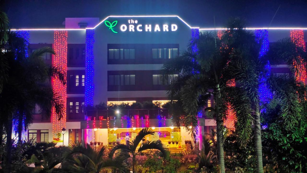 The Orchard Hotel Jharsuguda Buitenkant foto