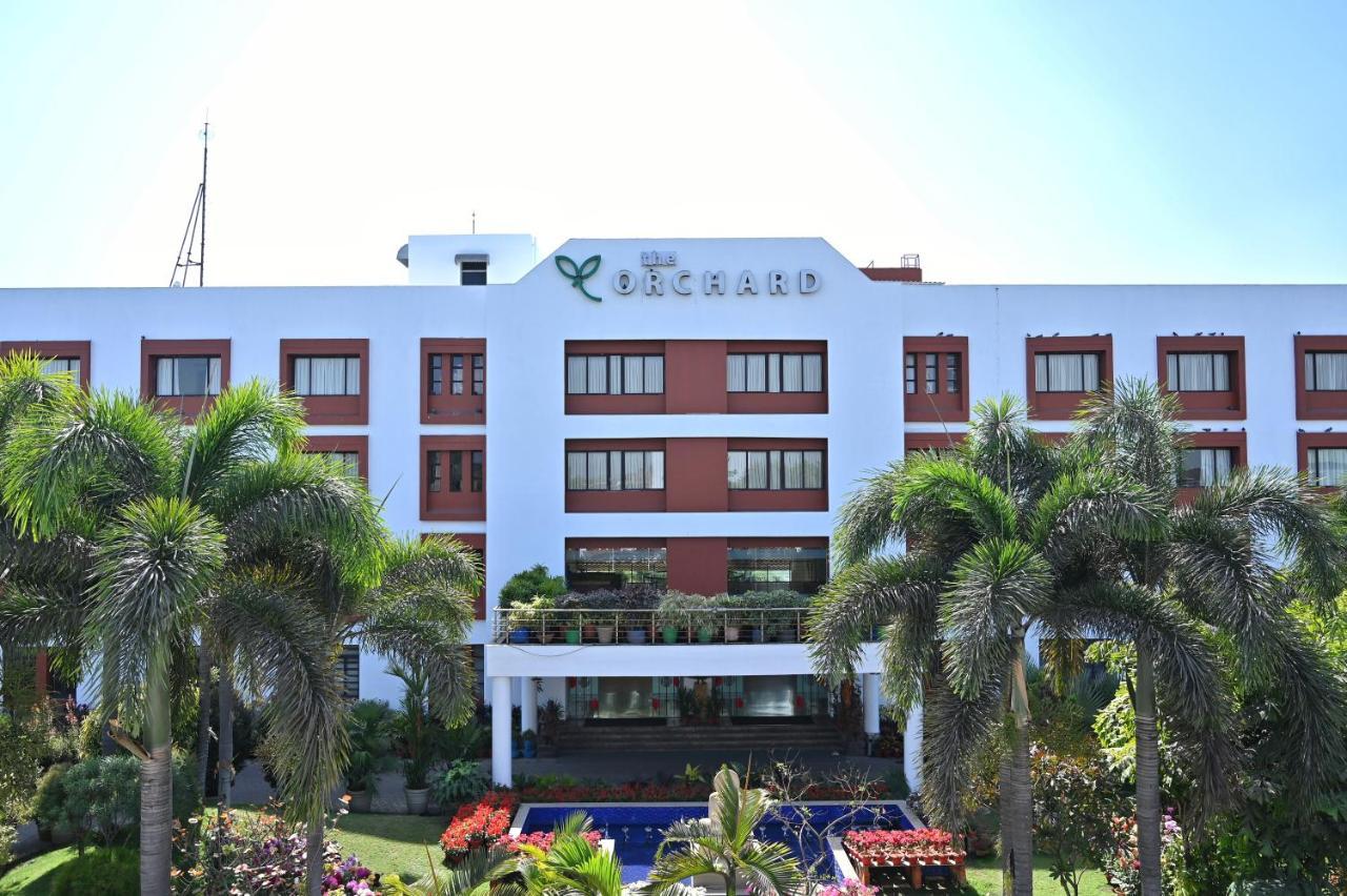 The Orchard Hotel Jharsuguda Buitenkant foto