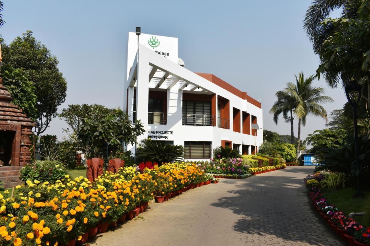 The Orchard Hotel Jharsuguda Buitenkant foto