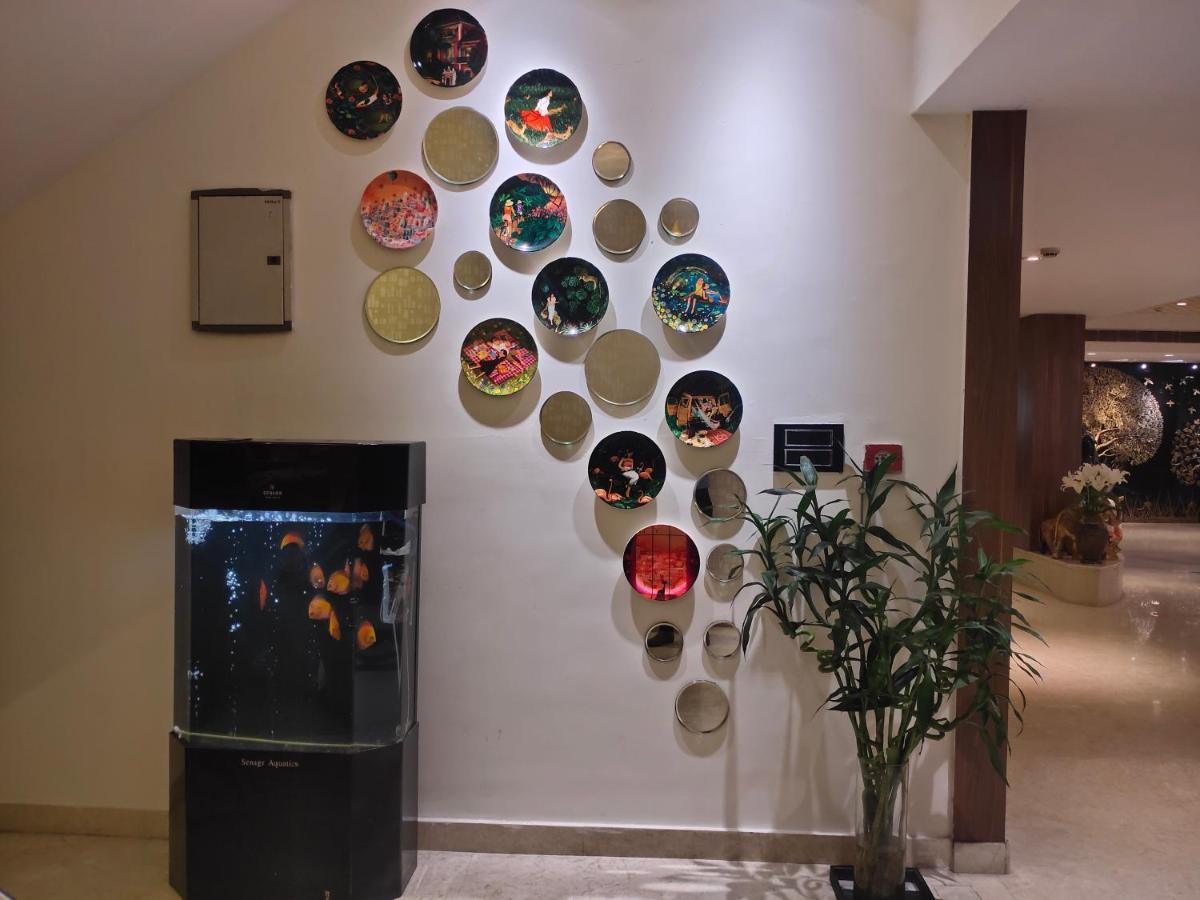 The Orchard Hotel Jharsuguda Buitenkant foto