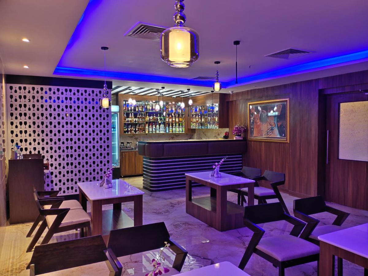 The Orchard Hotel Jharsuguda Buitenkant foto