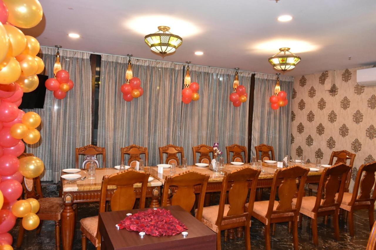 The Orchard Hotel Jharsuguda Buitenkant foto
